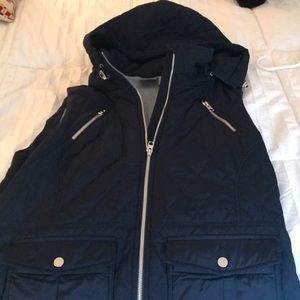 Water resistant flannel lined vest